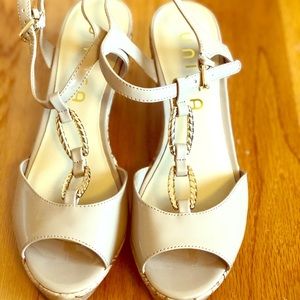 UNISA Nude platform sandal - size 8